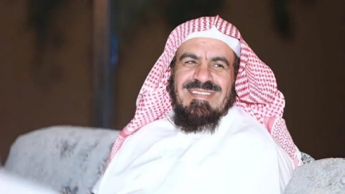 Nawaf_STATS's tweet photo. ⚠️🚨🚨 — الرياضية :

انسحاب المرشح تركي الضبعان من سباق رئاسة الاتحاد السعودي لكرة القدم بسبب رفضه دخول اختبار الانجليزي بحجة عدم اختبار جميع المرشحين. https://t.co/m6S0EEedOb