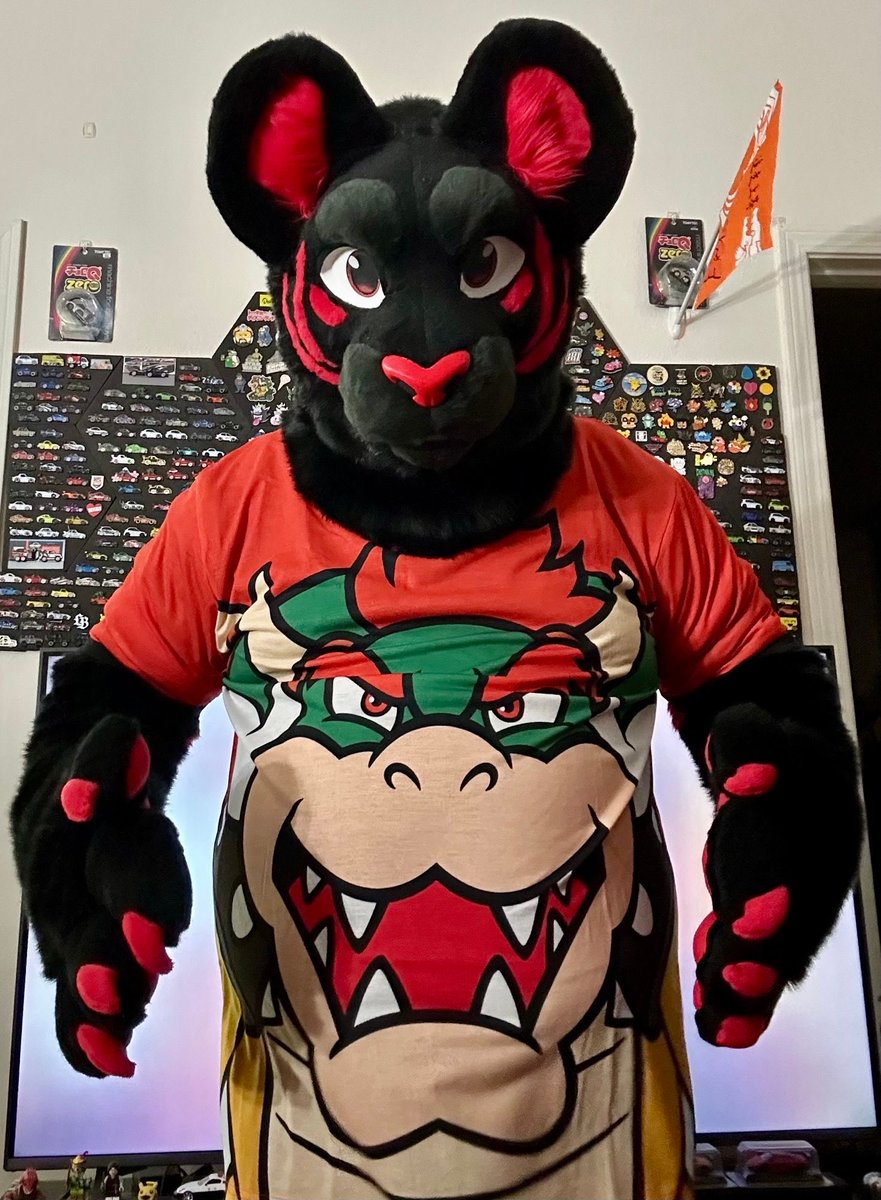 TheeBowZ's tweet photo. Happy Bowser Day 

🪡: @ClownCarCritter 
#fursuiteveryday https://t.co/w7cWosaqYP