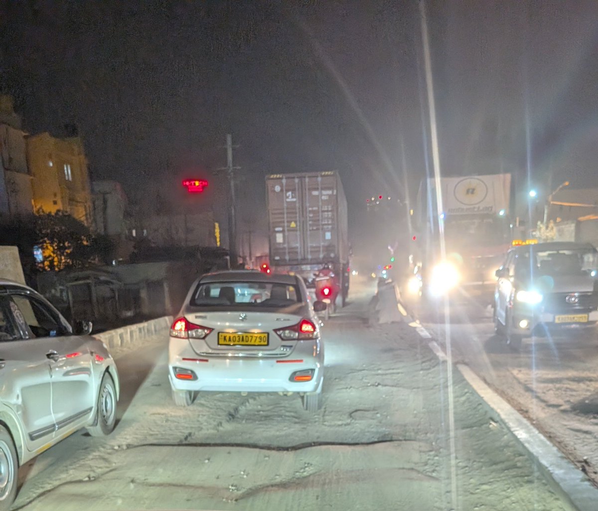 AshankAnsh's tweet photo. @krishnabgowda Sir, pls have a look at the Varthur as well. People of Varthur are desperately crying for help since years. There are no roads, garbage almost around every corner, no streetlight, potholes like moon crater, ambulance getting stuck due to huge traffic jam on SH35. #FixVarthur https://t.co/2bqcC7JfgI