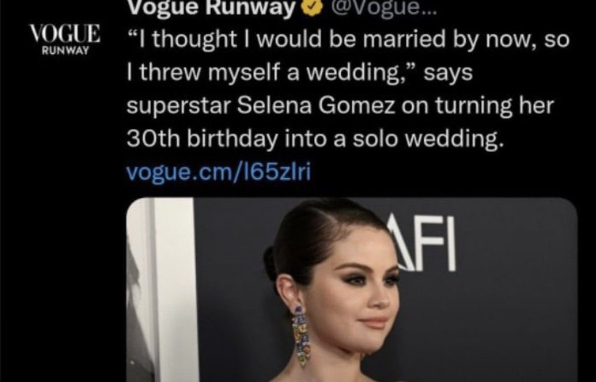Swaggnificenttt's tweet photo. @the_vale01 @waldorfnewyokrs they weren’t dating. They both very explicitly said they would never get back together because of how much they would argue. Selena said in 2020 that she had been single for 5 years. She posted, deleted, then reposted and continued to interact with Jelena posts for almost 5 years https://t.co/jZW08Yprzl