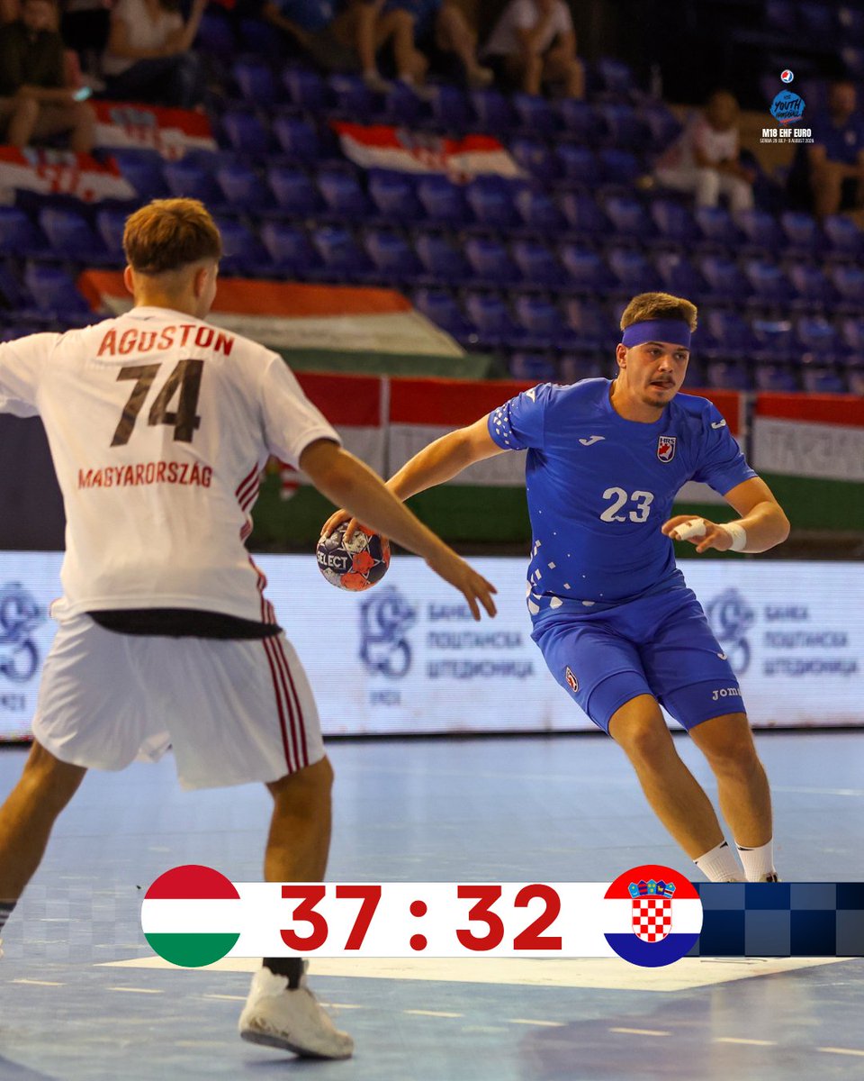 HRS_CHF's tweet photo. 🇭🇷 | 𝐌𝐥𝐚đ𝐢 𝐣𝐮𝐧𝐢𝐨𝐫𝐢 |  
U četvrtfinalu smo! 🔥

Unatoč porazu od Mađarske 37:32, naši mlađi juniori izborili su mjesto među osam najboljih.

Sutra je slobodan dan, a potom slijedi četvrtfinale protiv Danske. 🇩🇰 Termin utakmice EHF će objaviti tijekom dana.

#crohandball https://t.co/3pMYOCiqlW