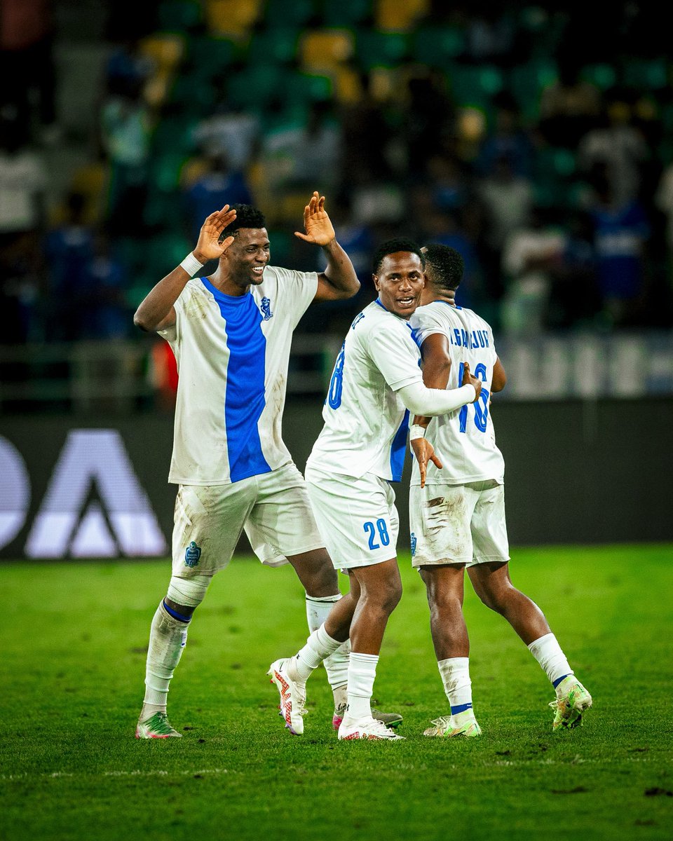 BUTERAFrank7's tweet photo. Well done @rayon_sports .....

Let's take it home! https://t.co/nEv9WEUScQ