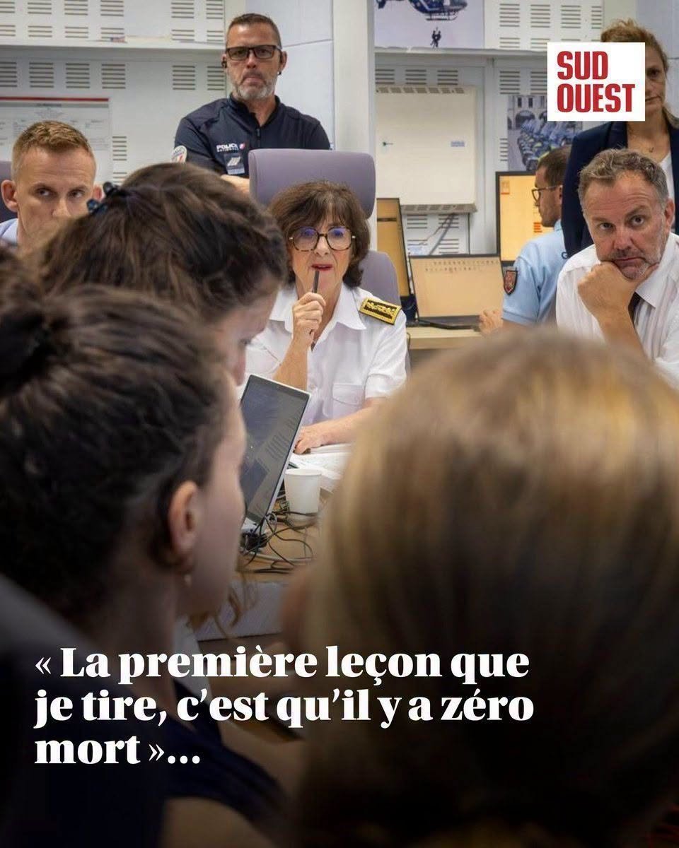 Dosinda961308's tweet photo. '' La première leçon que je tire , c'est qu'il y a zéro mort ! '' signé Sophie Brocas , préfète de la Gironde

Nos sapeurs-pompiers et les familles des 4 pompiers qui ont perdu la vie en luttant contre les incendies en Gironde , apprécieront certainement ........
La libre pensée patriote