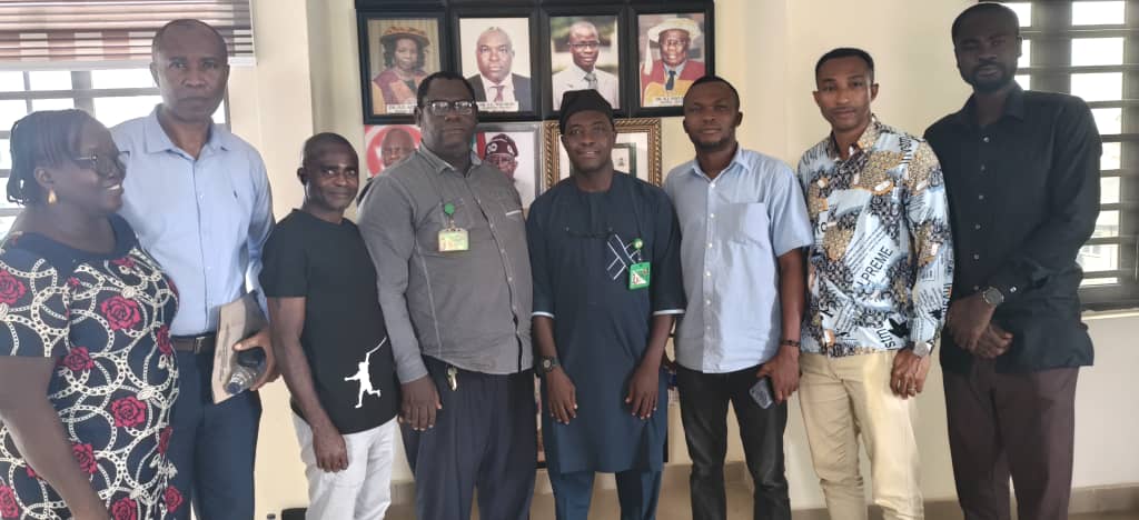fcahptib's tweet photo. The Executive of ASUCA, FCAHPTIB Chapter, paid a courtesy visit to Provost Dr. Moshood Abiola Popoola to discuss staff welfare, institutional development, IGR, and strategies for moving the College forward.

#FCAHPTIB #ASUCA #Leadership #StaffWelfare #HigherEducation  #Progress https://t.co/S45GXNp6dp
