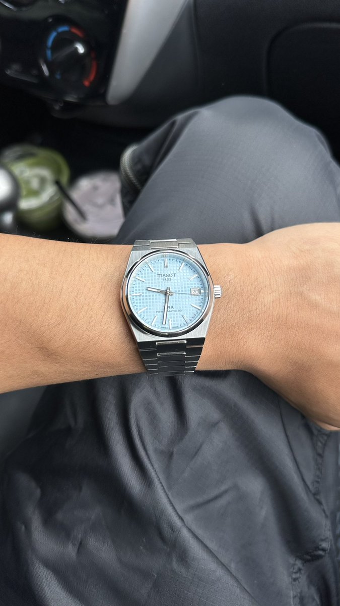 RomoCollects's tweet photo. @EndicottInvests Mans got taste 🤝 https://t.co/rVN2CGIWyI