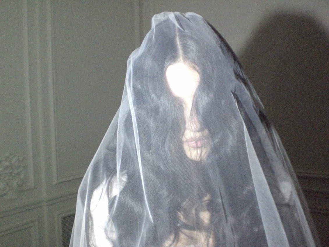 gabbriettedaily's tweet photo. Gabbriette shares wedding photos, taken by Indiana420bitch https://t.co/MUlVkKGp0i