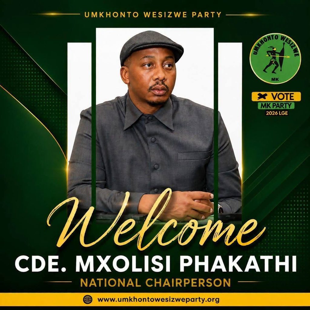 XFactor079's tweet photo. The Youth runs the MK Party 🖤💚 https://t.co/Rn4PBVavLS