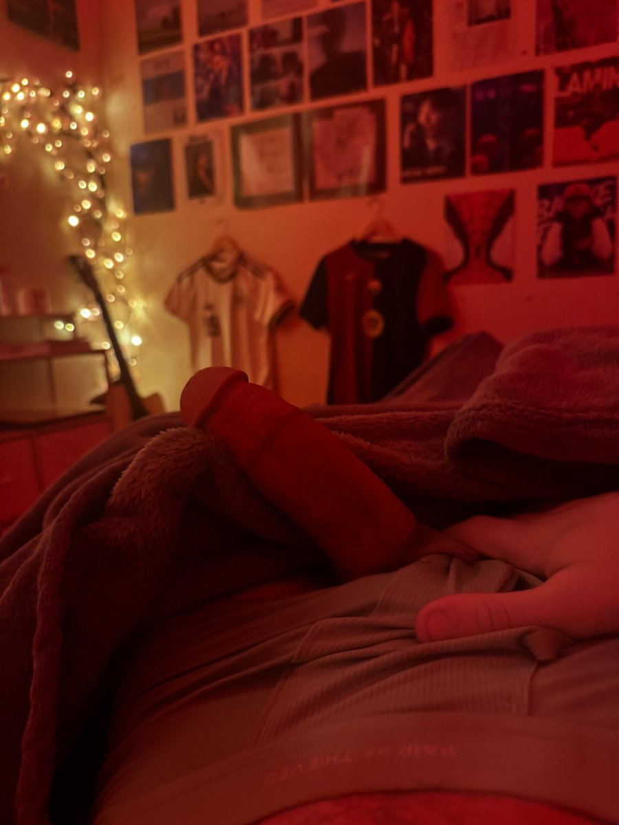 slightcarlos's tweet photo. come taste. #mlm #teen #nsfwtwtًً #taboo https://t.co/VhJXSaMA0g