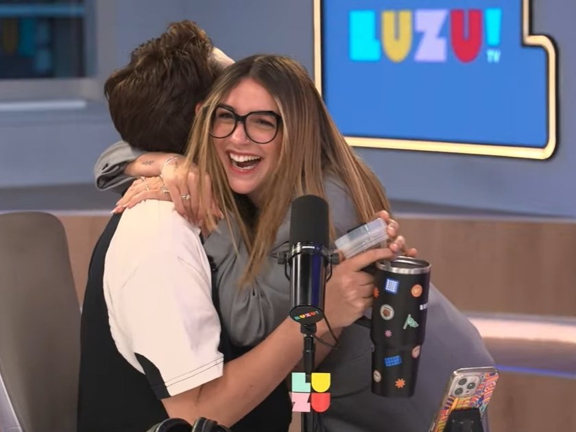 vertiigoatulado's tweet photo. esa es la sonrisa de alguien que hizo que su ex pierda al pez 💅🏻
#sefuelarga https://t.co/KM2coQNwY3