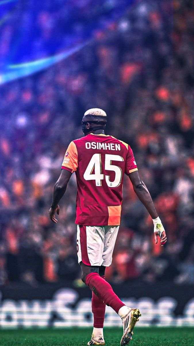 KickOff_Daily's tweet photo. 🚨 Victor Osimhen's future is heating up again! 🇳🇬🔥
Fresh reports claim multiple European giants are still monitoring the Nigerian goal machine, with another transfer battle potentially on the horizon. 👀⚽
Where should Osimhen play next? 🤔
❤️ Galatasaray | 🤍 Real Madrid | 🔴 Man United | ⚪ Tottenham | ✍️ Other?
