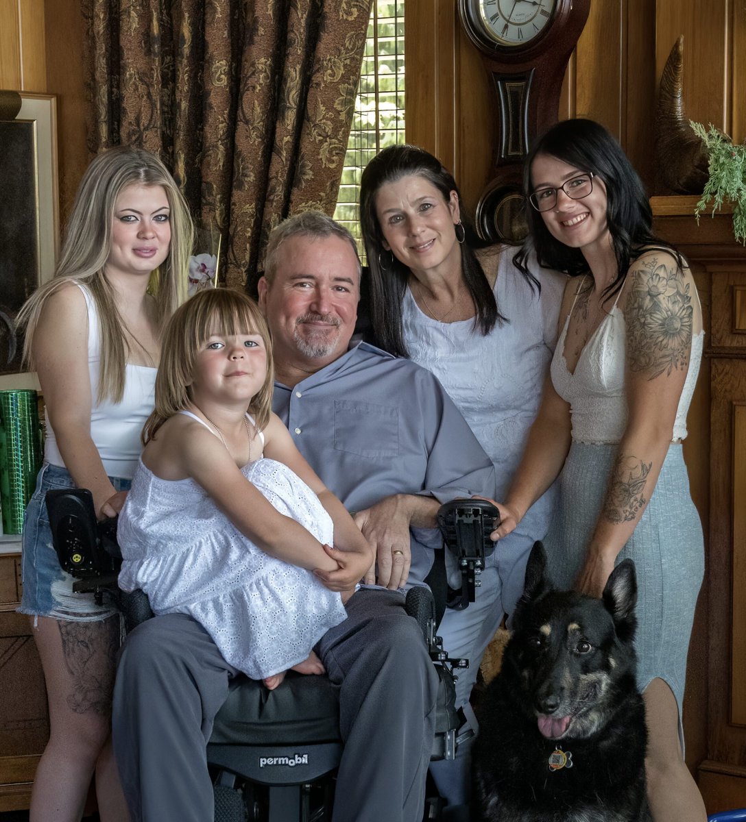 iamalsorg's tweet photo. "One day you are fine, and the next your whole world comes to a halt. You can't see past the day after he is gone. The second you think about anything 'after,' an overwhelming feeling of guilt takes over that you get to live"—Darlene | caring for someone living with ALS https://t.co/E9HcjXNBiV