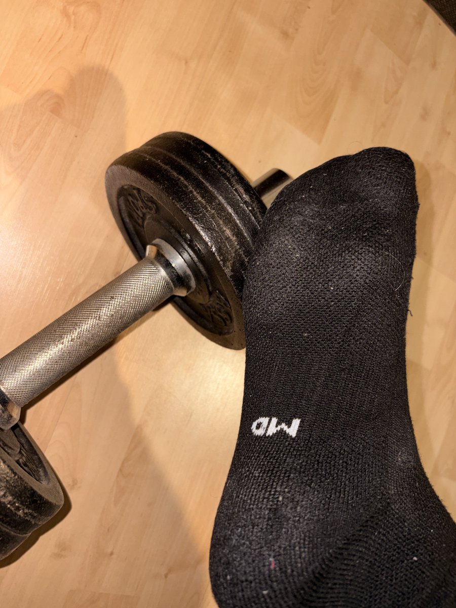 feet_yn's tweet photo. Who‘s ready to sniff my today’s sweaty socks? 
It‘s only day 1. Should i wear them for another day?😈 

#findom #cashmaster https://t.co/BAG1R9ZCjj