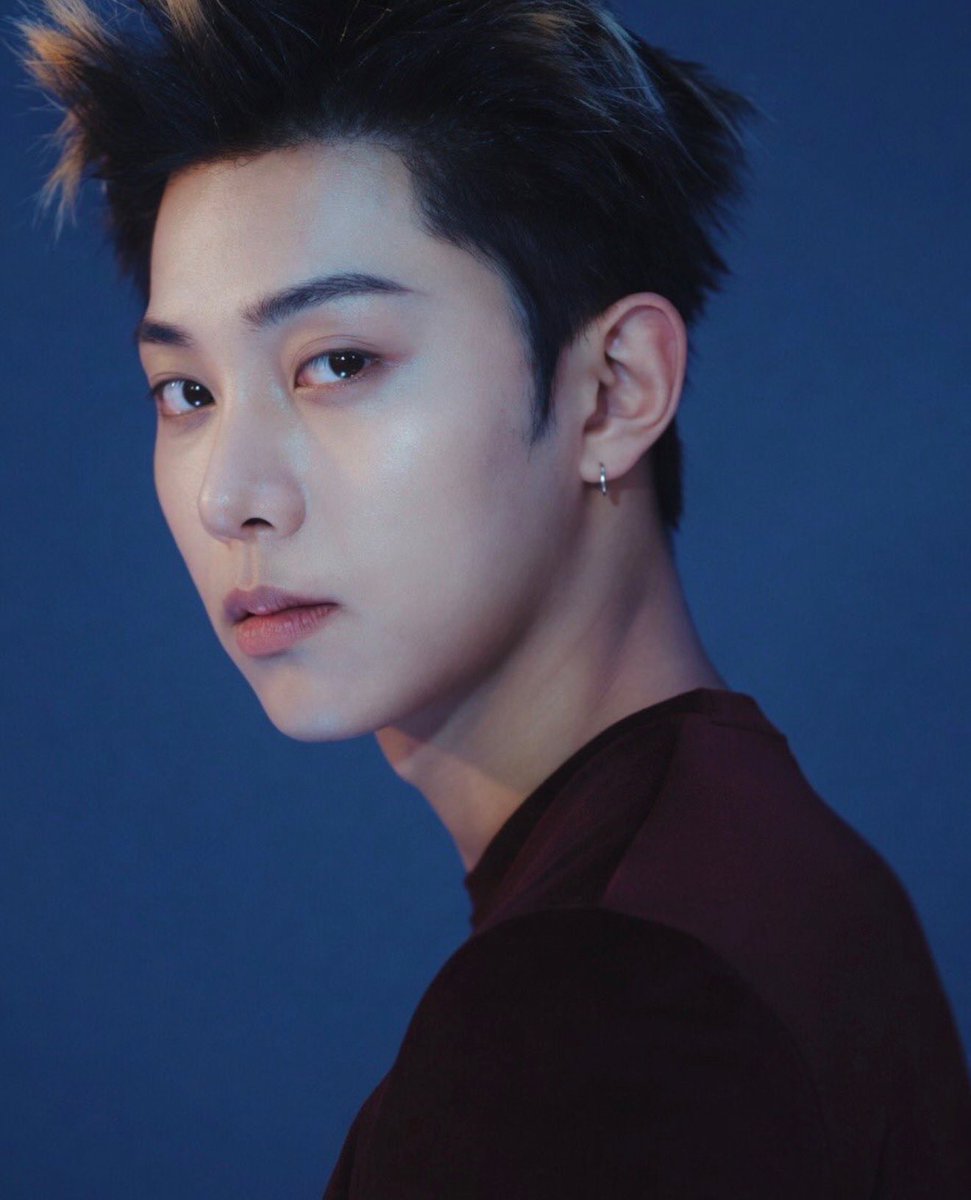 ryullpics's tweet photo. since yall forgot about this ryul 

#LNGSHOT #롱샷 #RYUL #률 https://t.co/8V3jVQBaQI
