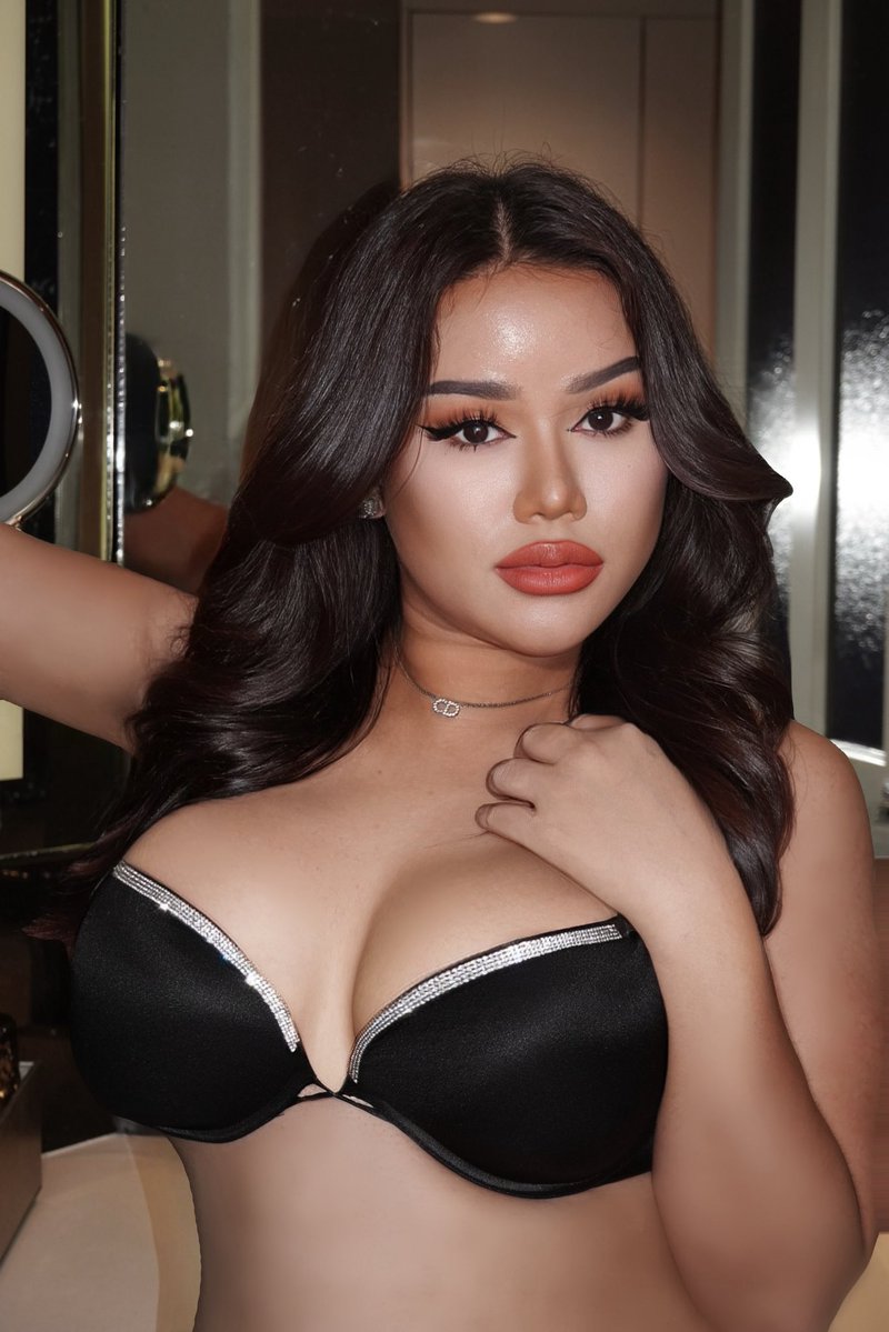 lacocnic's tweet photo. #ladyboy_both_in_Riyadh
#ladyboy_saudi  
#ladyboy_riyadh

❤️❤️❤️❤️❤️ https://t.co/jZ4p0djebf