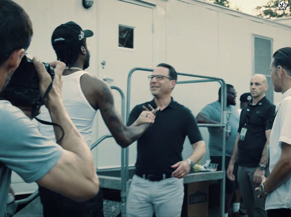 maxwelltani's tweet photo. Josh Shapiro is in the new Meek Mill music video https://t.co/sSbxzVWqsl