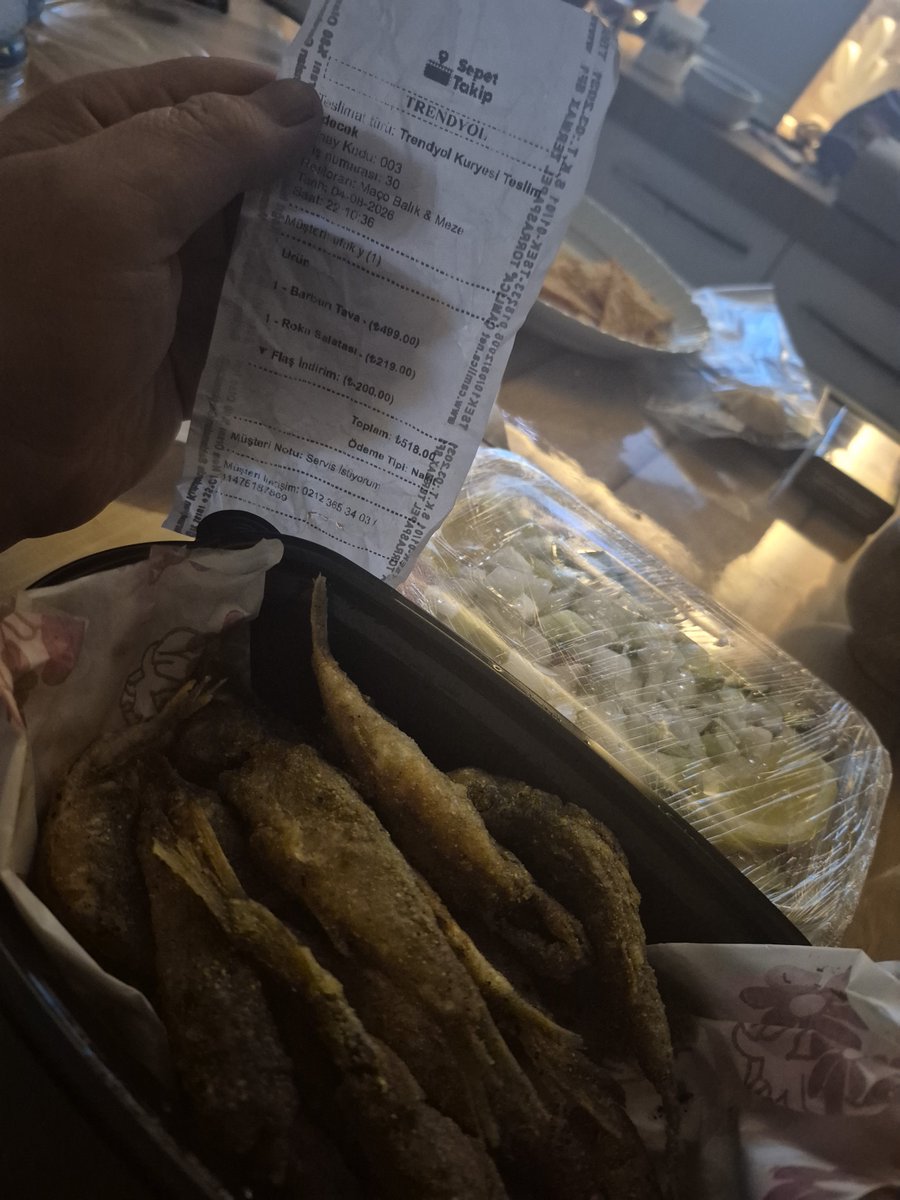 IzmitUfuk's tweet photo. @UberEats tamamen hayal kırıklığı ve dolandırıcısınız kurumsallık hiç yok
Ne restorantlarınızda ne kuryelerde https://t.co/IsmcbUQm4f