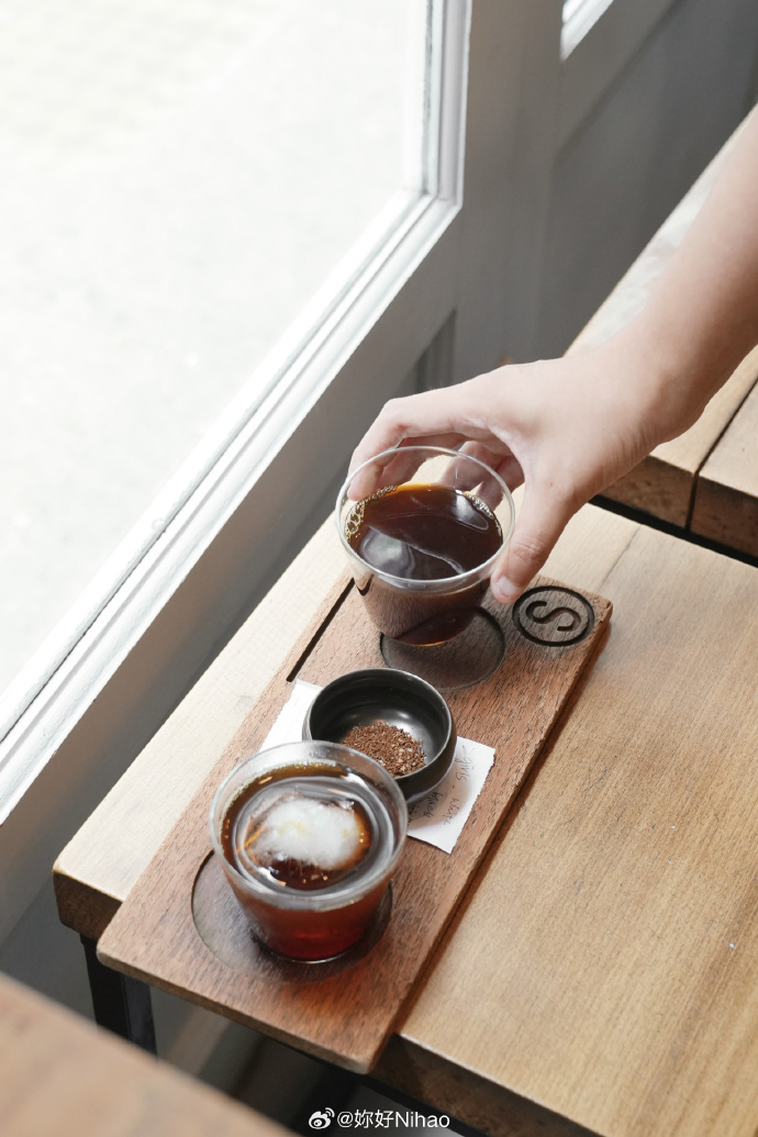 Dangerous_666's tweet photo. Just tried a zero-waste coffee pour-over at a hidden corner café—no disposables, aromatic single-origin beans, and that first sip that hits different. Small changes, big vibe. https://t.co/vifQonAuMO