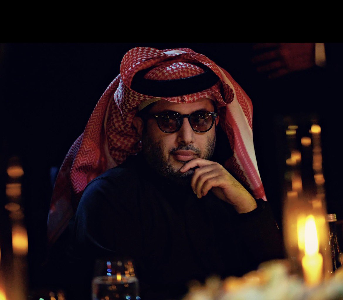 saeed_alowiran's tweet photo. يا رب تمد له في العمر  
وتحفظه يا والي الامر
عيد ميلاد سعيد يا الغالي ويا عل ذكرك ما يغيب
يوم ميلادك ما هو يوم عادي هو يوم يحتفل فيه
بمنجزاتك للوطن التي ولدت معك وانتظرت في مهدها الى ان بعثت فيها الروح.
لقد كنت قريباً منك وشهدت قيادتك لدفة قطاع #الرياضة وهو الملف الاكثر تعقيدا والملئ بالتحديات ووقفت متعجباً من قدرتك في اختصار الوقت والزمن في ادارة المشهد الرياضي وما أحوجنا لرجل مثلك والوطن على موعد باستضافة مناسبات رياضية عملاقة يعيد ترتيب الأمور ويضعها في نصابها
 وعاصرتك من منطقة أقرب وذهلت لنجاحاتك المتوالية وانت تقود تحولاً تاريخياً لجلب أكبر النزالات العالمية إلى المملكة وتصنع قيمة لم يصنعها أحداً من قبلك .
أما قطاع #الترفيه فحدث ولا حرج فالتحول النوعي في صناعته فوق قدرة العقل على الاستيعاب والتصور والحديث عنك يطول والكلمات ستخون قطعاً ستخون صاحبها 
 واخر كلامي اقول : عمري الان 58 سنة وأنت اكملت 45 وكلينا ولد في شهر اغسطس فشكرا لهذا الشهر الذي جعل بيننا ما هو مشترك
#عيد_ميلاد_تركي_ال_الشيخ
@Turki_alalshikh