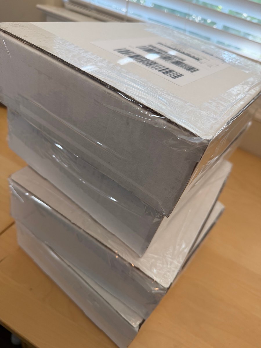 BitcoinHandbook's tweet photo. One week after printing, we shipped books to four continents.

The Bitcoin Investment Handbook.

Did you order yours yet? https://t.co/AJOylq6GTJ