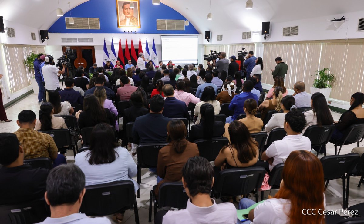 Canal4Ni's tweet photo. Comunicadores Sandinistas respaldan Reforma Parcial a la Constitución Política de #Nicaragua
#noticias 
Más información 🌐 👉
https://t.co/EzrJiTHjZX https://t.co/JXNwZHqQVa