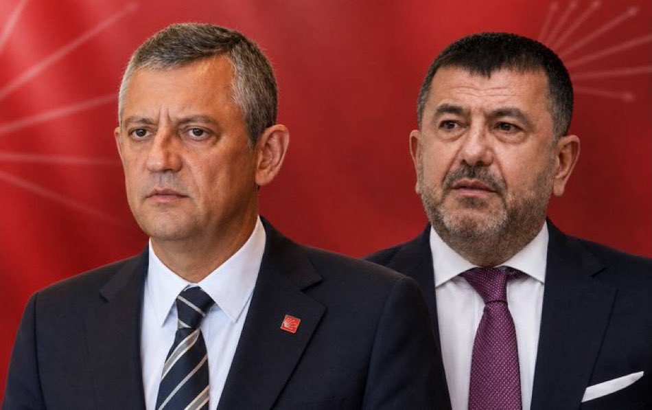 aselimkoroglu's tweet photo. Ankara Cumhuriyet Başsavcılığı, Özgür Özel ve Veli Ağbaba hakkında "zincirleme şekilde rüşvet" aldıkları iddiasıyla dokunulmazlıklarının kaldırılması talebiyle fezleke düzenledi.

Fezlekeler, Adalet Bakanlığına gönderildi. https://t.co/eP8cWUQiDp