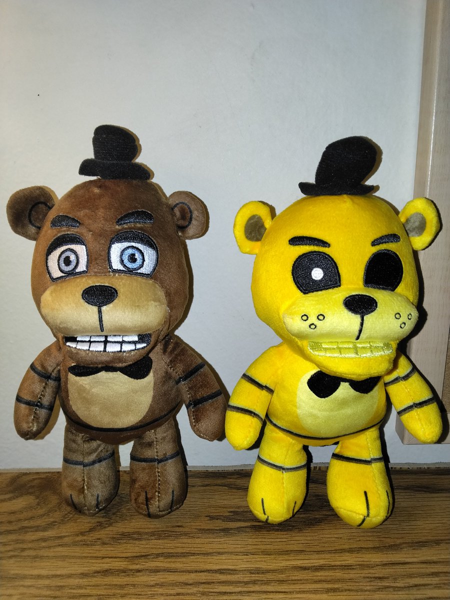 HugoFer88167051's tweet photo. I found some official FNAF merch today at the Swap Meet for around $8 each Phatmojo Freddy Fazbear and Golden Freddy plush https://t.co/FDt0dv1v5q