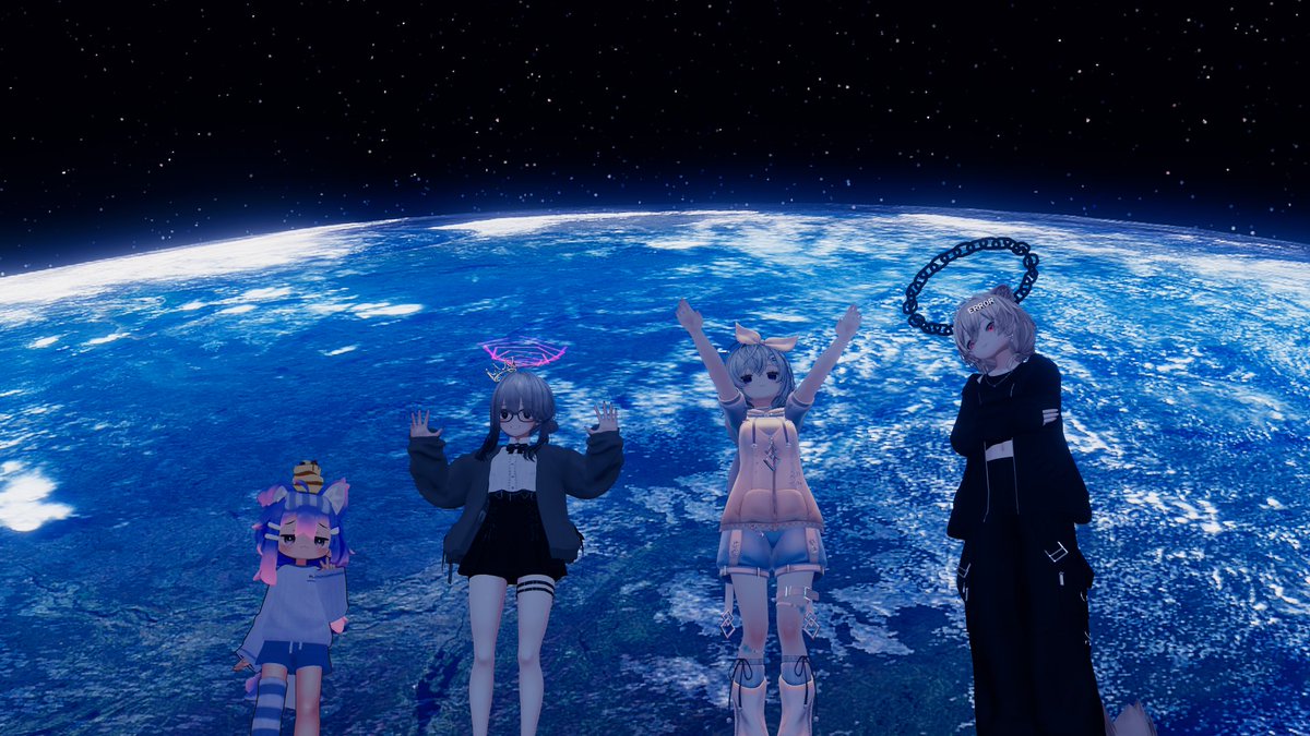 YuiToma607's tweet photo. 1,2:壮大な地球をバックに・・・
3,4:VRChatのワールド滅びがち https://t.co/cTxDD0Yx3d