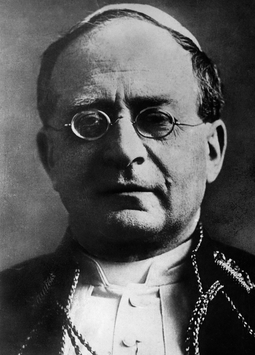 OldeWorldOrder's tweet photo. POPE PIUS XI: "The term 'Christian socialism' is contradictory. No one can be at the same time a good Catholic &amp; a true socialist." https://t.co/ETYpyXozdO