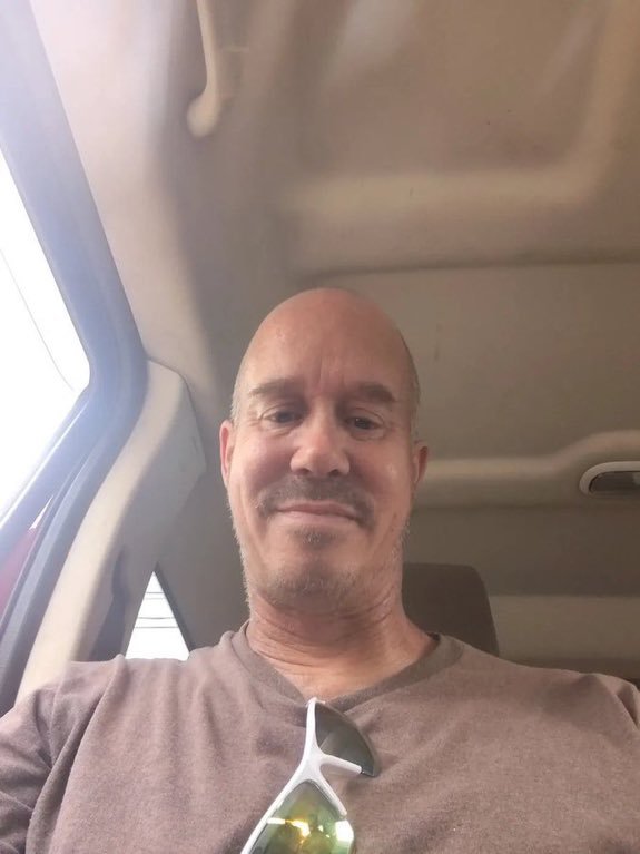 florianzips's tweet photo. can I help? https://t.co/bt9t7bQxQ2
