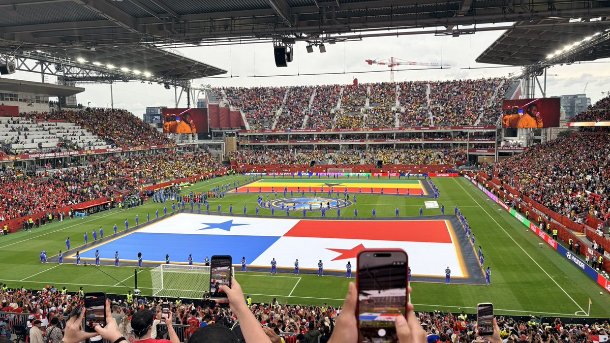 Ingi1978's tweet photo. @nut_history Does World Cup game at Toronto Stadium count?? https://t.co/gF0qjPHgXJ