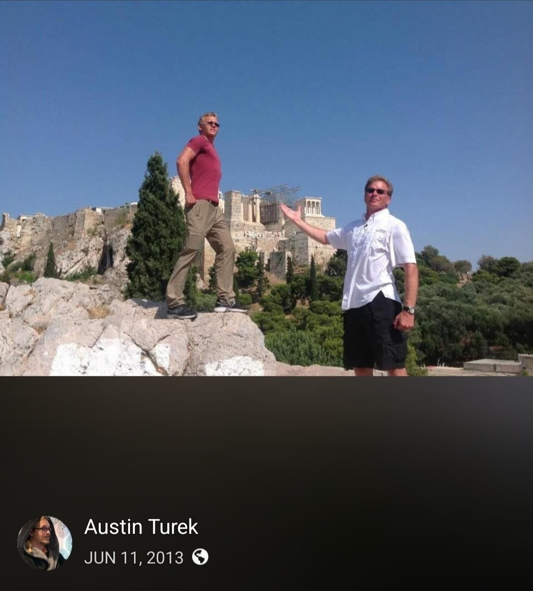 AshDenning1020's tweet photo. @baroncoleman @RealCandaceO I haven't seen Frank go on his or another's platform to speak out on his son &amp; daughter in-laws comments and/or hate for Charlie. So why does he care so much about anyone else's comments on the matter fueling him with this much hate? Fix your family first, Turek. You look dumb. https://t.co/8QMBzQYMh6