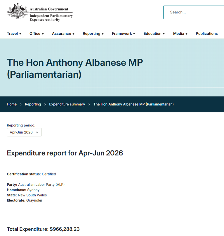 Ausbobsmit's tweet photo. BREAKING NEWS

The PM slugged taxpayers almost $1 million for the quarter April to June 

Albanese whacked $966,288 on the credit card and we pay it back.

His latest expenses dropped today. https://t.co/n9QoMr79ik