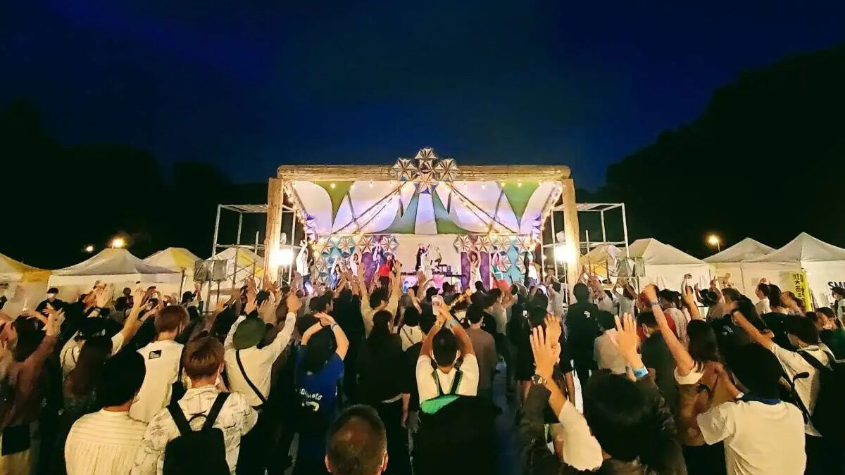 event_checker's tweet photo. 🐼「ウエノデ.パンダビアフェスタ」開催🍺 

全国のクラフトビールと
絶品グルメが上野に集結🍖 

アイドルライブを中心に
DJライブやのど自慢大会など 
毎日昼から夜まで楽しめます🎶

📅 8/14(金)-23(日)
📍 上野公園
💰 入場無料

→ https://t.co/y9ta9dYnpA https://t.co/Wwb9AZfZUx