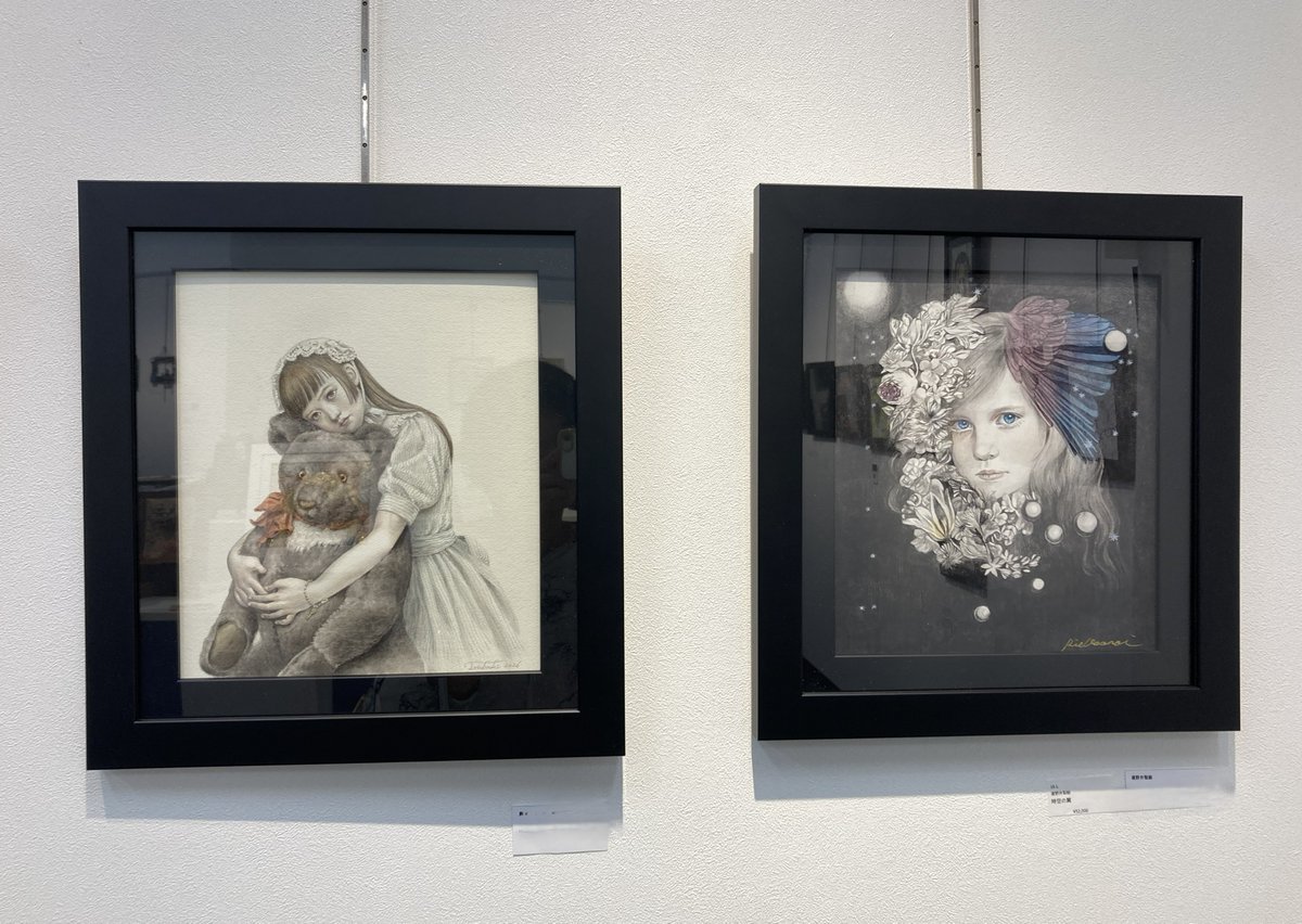 rinren7330's tweet photo. 企画スパンアートギャラリー『色紙絵 100人展』東京交通会館で拝見しました。画像は
＃深瀬優子 さん
＃建石修志 さん
＃高田美苗 さん
＃豊永侑希 さん
＃鳥居椿 さん
＃遅野井梨絵 さん
＃清水のぶ子 さん
＃植上幸子 さん       続く https://t.co/gt3NJUR76v