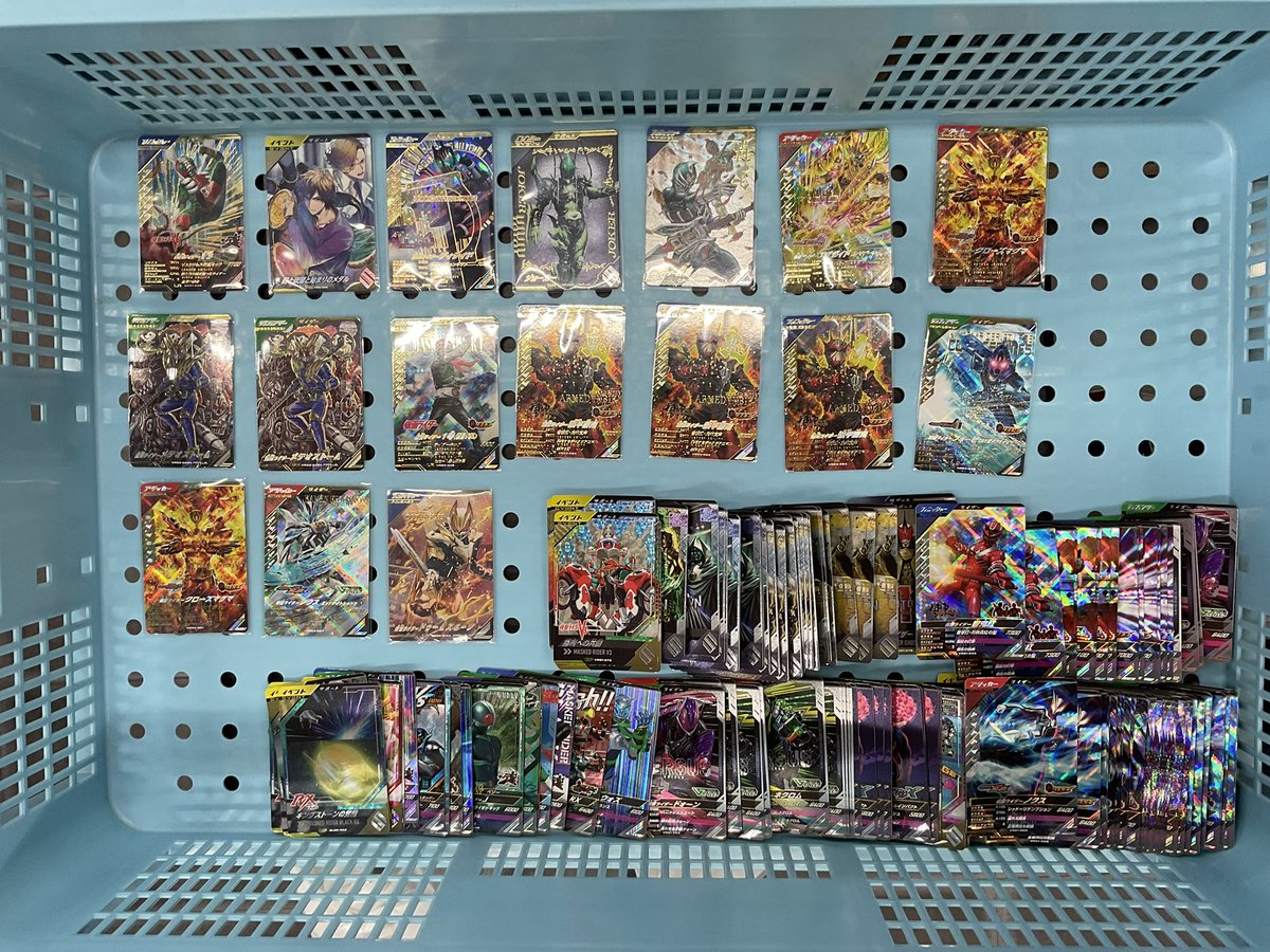 ガンバレェンズまとめ売り 仮面ライダーのガンバレジェンズ買取ありがとうございました。VR3弾