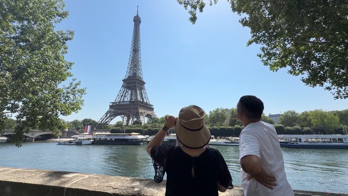 usakame_ytv's tweet photo. 次回の #うさかめ ちょいみせ🔍

大好評❕海外企画inフランス🇫🇷
#植野行雄 がパリでクイズ探し🕵🏻

☑️日本ではお馴染み、でもフランスにないものとは🤔
☑️セーヌ川の意外な役割は❓

正解は放送でご確認ください💡

🥖8月9日（日）ひる0時35分〜🍰

#草彅剛 #海原やすよともこ #すゑひろがりず https://t.co/ZpPt0faxTP