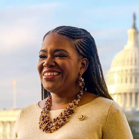 BenjaminPDixon's tweet photo. The only person APAIC hated more that Abdul El-Sayed is Cori Bush.

And they invested tens-of-millions to get him elected twice.

Head up, Pastor Bush.

We need spiritual warriors right now more than politicians.

And I know you are that and more! https://t.co/YR1Z43J9sZ