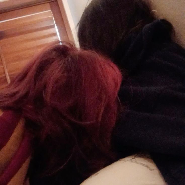 lrhchanels's tweet photo. thinking about wlw muke 💭 https://t.co/jzOxUniJSi