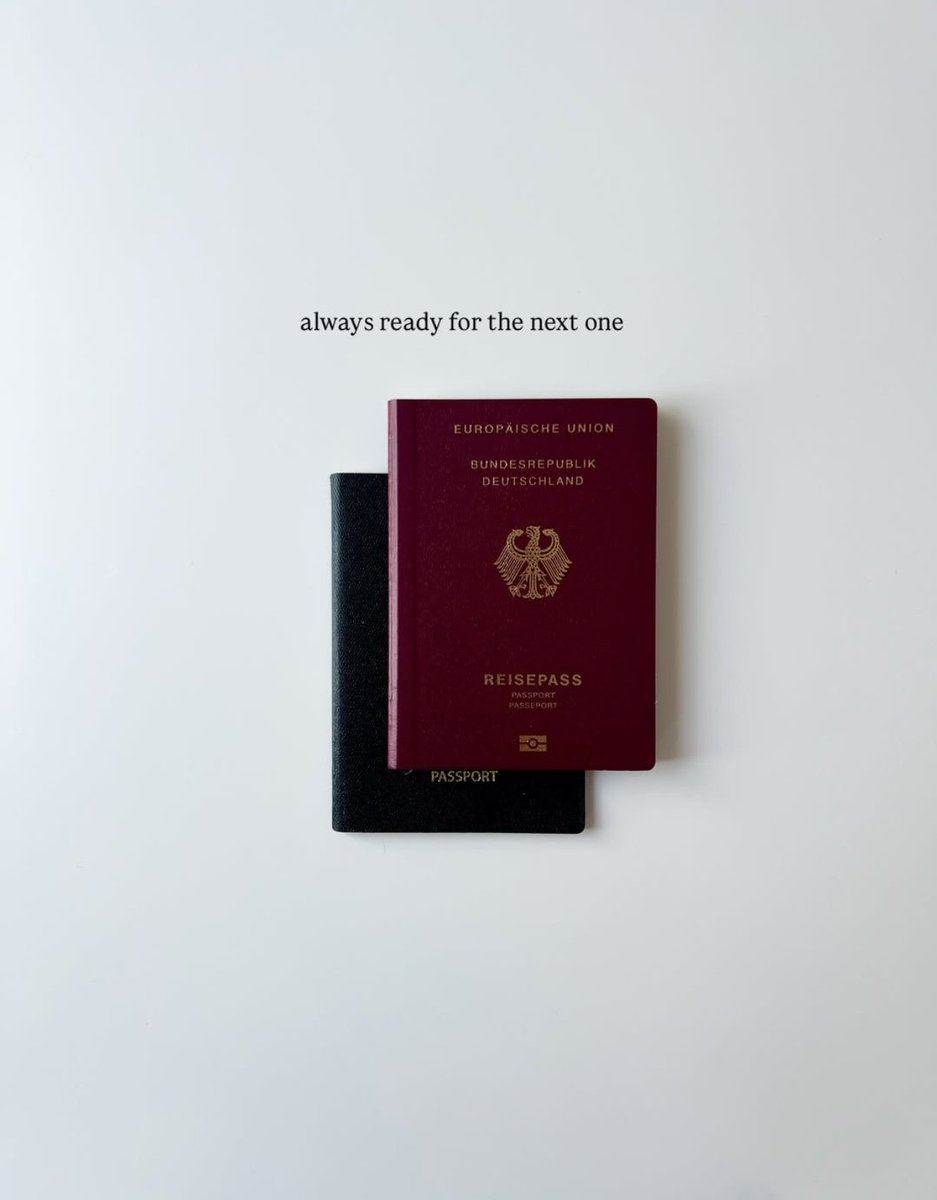BossCode_12's tweet photo. essentials 🤍 https://t.co/4VFbcwaYWX