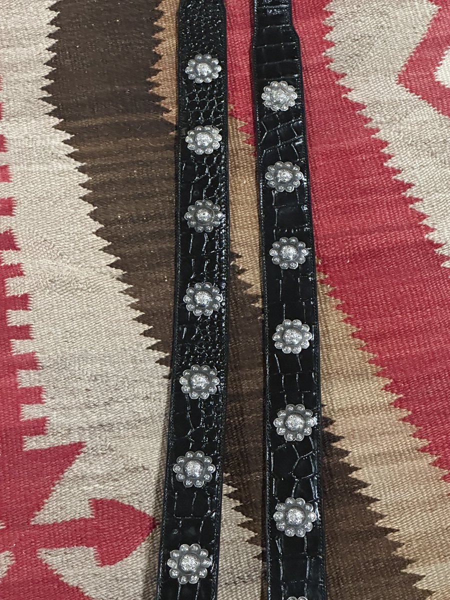 JimOlsonAZ's tweet photo. The man, Bob Scott, took an old worn out concho belt we had and salvaged the conchos, then built Bobbi Jeen Olson and I these great matching belts!
We’re very happy to now sport them at events we attend! https://t.co/heKItsqyaq
