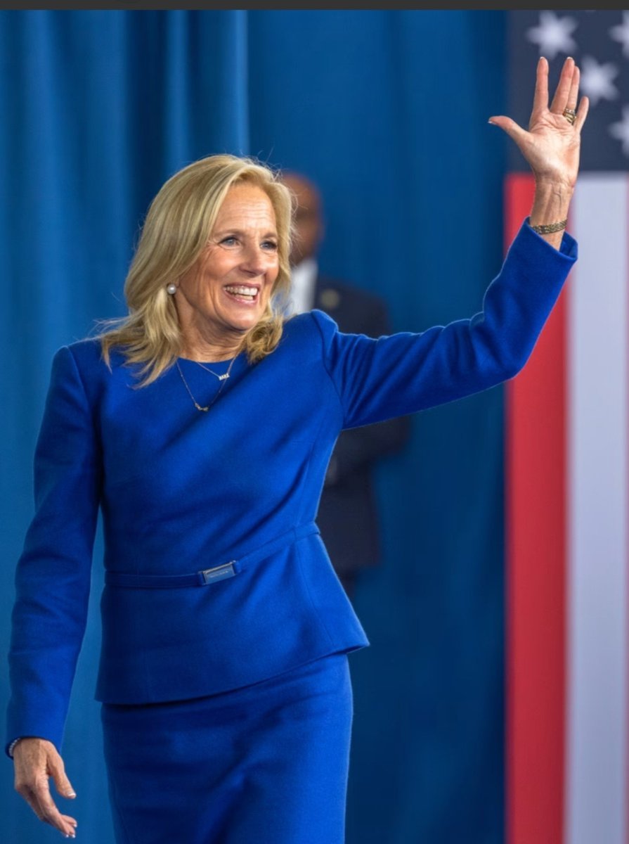 ScottMark192858's tweet photo. Jill Biden ranked as worst US First Lady in History!! 

Raise your✋ if you agree!! https://t.co/1XoBozZT9C