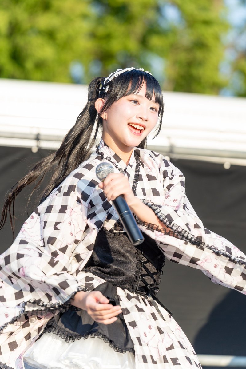 K__M__VV's tweet photo. 「いびがわの祭り ありがとう花火」
#水月さら さん
表情が多彩!
#MeringueHack
#メレハ
#カメコ https://t.co/agu3CIcfFH