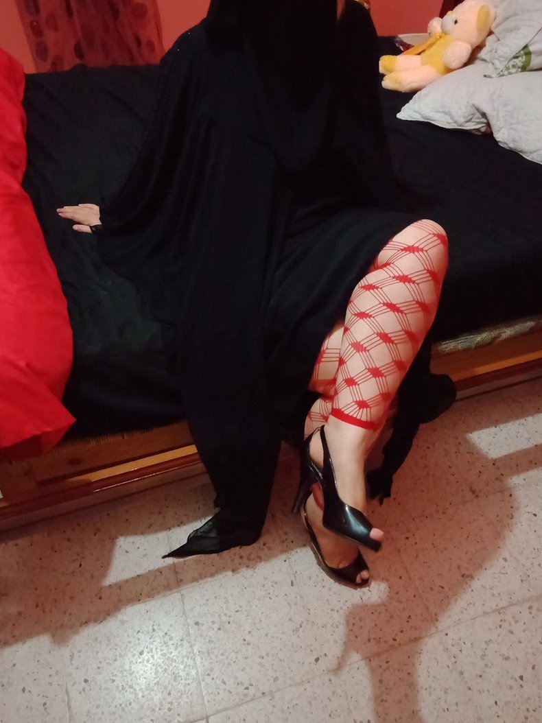 quee11n's tweet photo. ابي #ديوت يكون اخوي، او زوجي  يجي يوديني ويطلعني نروح نفطر مررره طفشانه #ديوت_بدويًٍَََََََُِِِْ #تحرر_أزواج #معصيتّيَ_رِحّتِي #عمه_للكلابُ 🫦🙊 https://t.co/JqURiMzDzI