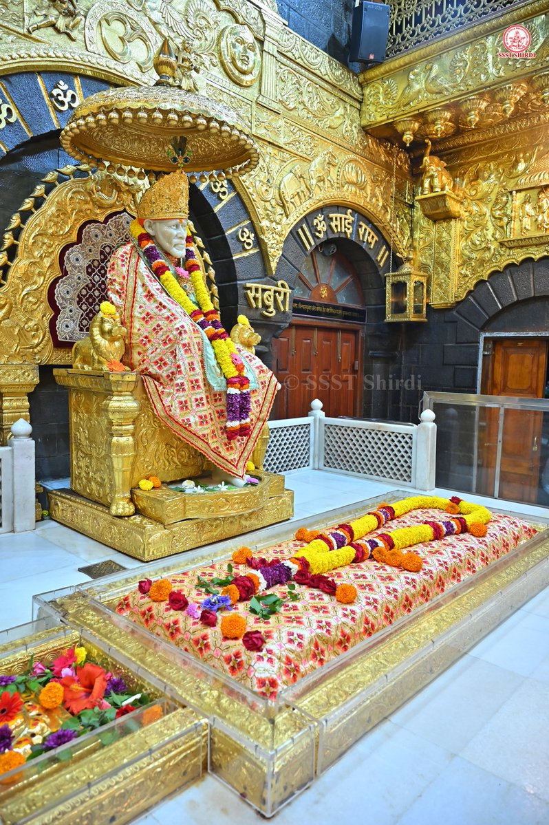 SSSTShirdi's tweet photo. *!! ॐ साई राम !!*
*श्री साईबाबा संस्थान विश्वस्त व्यवस्था,शिर्डी*
*!! ॐ Sai Ram !!*
*Shri Saibaba Sansthan Trust, Shirdi*
≈≈≈≈≈≈≈≈≈≈≈≈≈≈≈≈≈ 
*आरती :-शिर्डी माझे पंढरपुर*
*बुधवार ०५ ऑगस्ट २०२६*  
*Aarti :-Shirdi Majhe Pandharpur*
*Wednesday 05 Aug 2026* https://t.co/BKwMCNPrsc