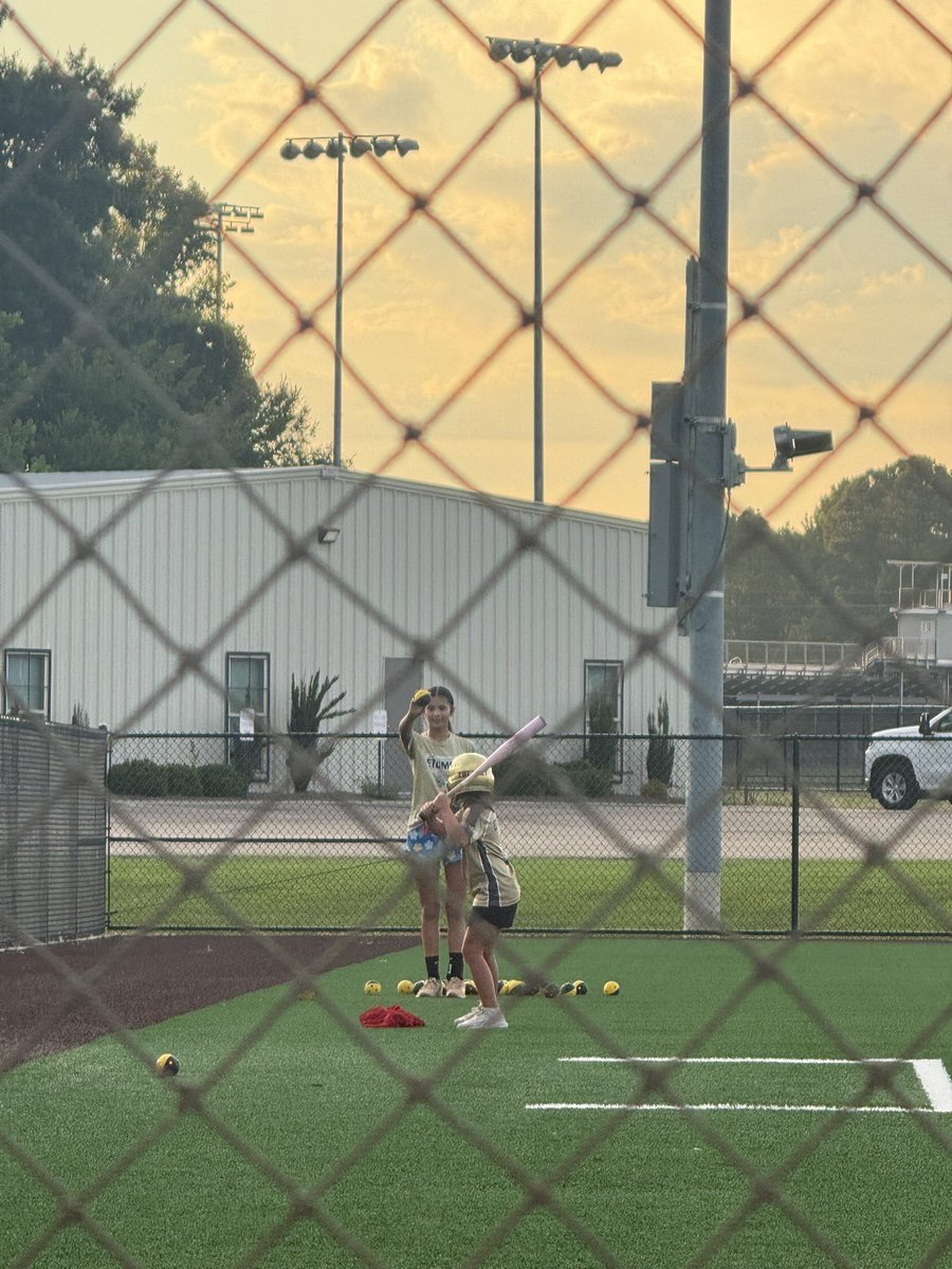 Madtown008's tweet photo. So glad to get to spend another season with these sweet girls! These Wetumpka Impact 8U girls are some ballers!!! So excited to help coach them again this fall! https://t.co/oH4lUV2hmw