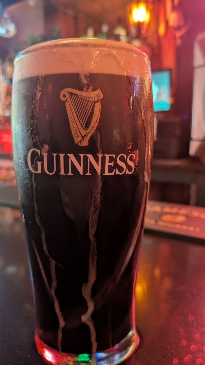 IanVanagas's tweet photo. This article is an infohazard because it makes you want to go out and have a Guinness. 

It happened to me today. https://t.co/rimaEk37ai