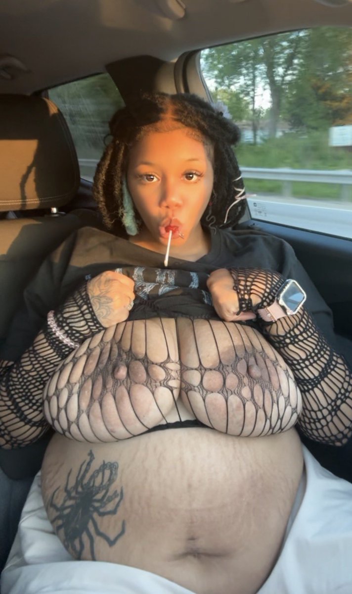 Nons3nsicalBrat's tweet photo. Tis Titty Tuesday 😘🫶🏼🍒 #tittytuesday #bigtits #busty #bustymilf #bigboobs #bustynatural #naturaltits #naturalDDD https://t.co/ymsbl7a2Et