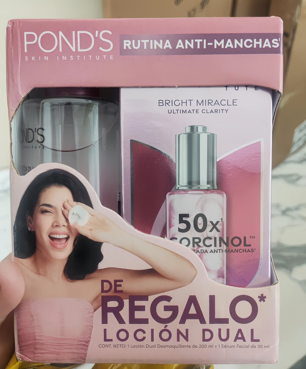 KeniaOsInfo_'s tweet photo. Kenia Os aparece en el empaque de los productos de POND'S. https://t.co/UiwRr1BPKR