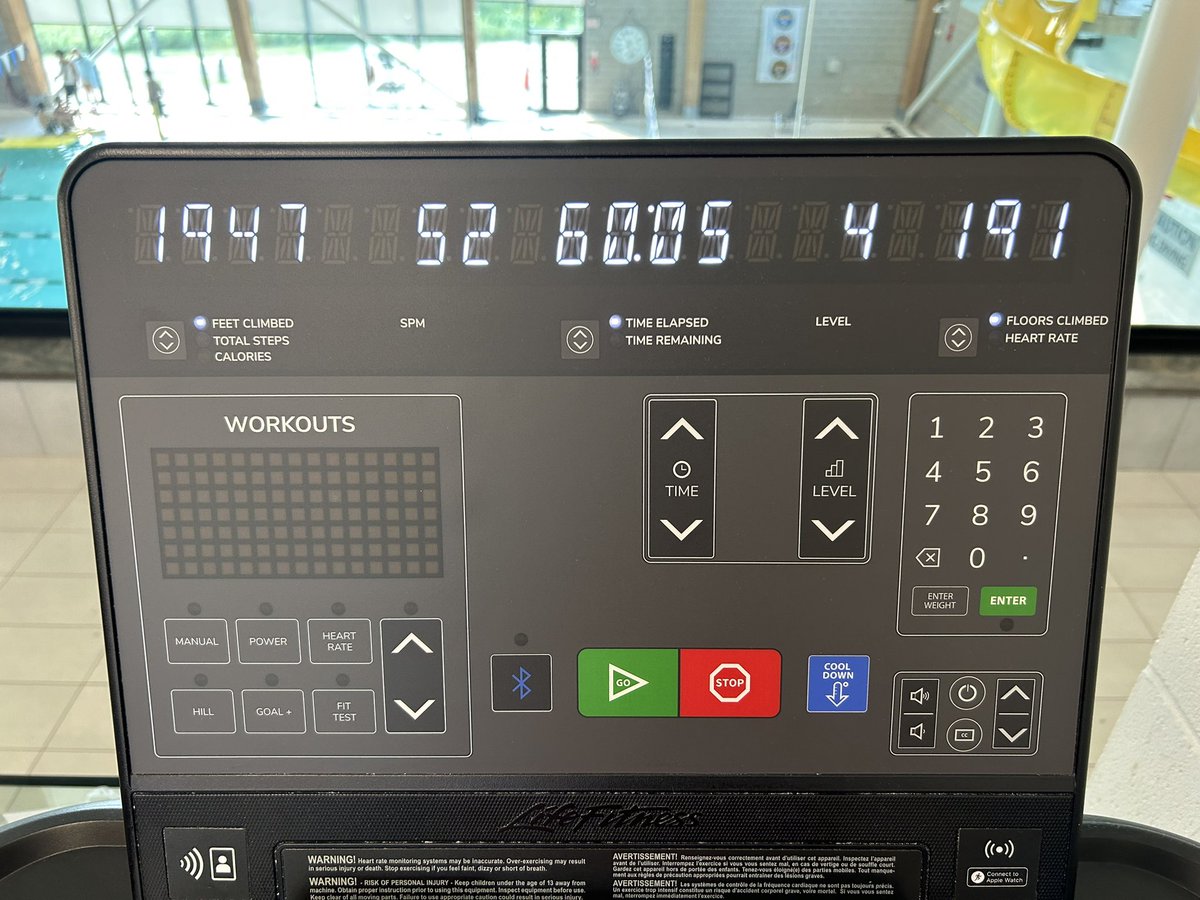 beeslaweez's tweet photo. dont rlly get why stairmaster burns literally no calories fml https://t.co/Dtr5THCPje