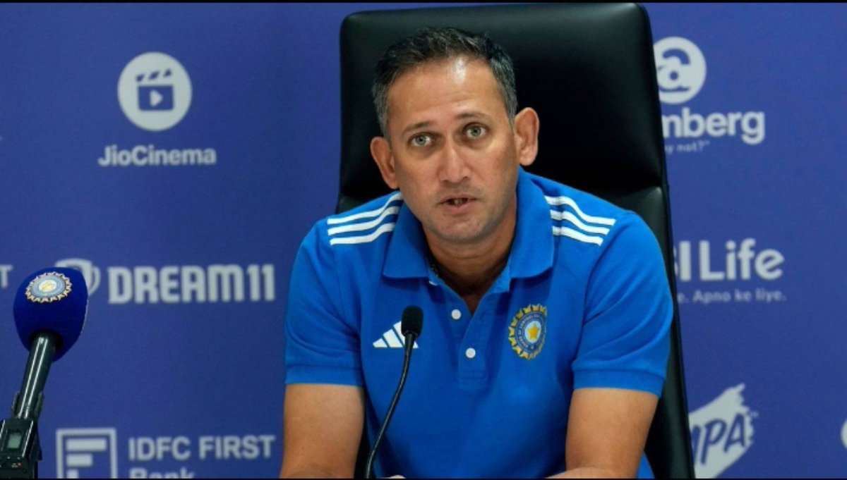 CricGlobal000's tweet photo. 🚨 AJIT AGARKAR'S POSITION AS CHIEF SELECTOR IN DANGER 🚨
- Ajit Agarkar's position as India's chief selector is under threat. He is unlikely to continue as India's chief selector. (Abhishek Tripathi).
#AjitAgarkar #Selector #TeamIndia #SLvsIND https://t.co/yW9HwYmDRI